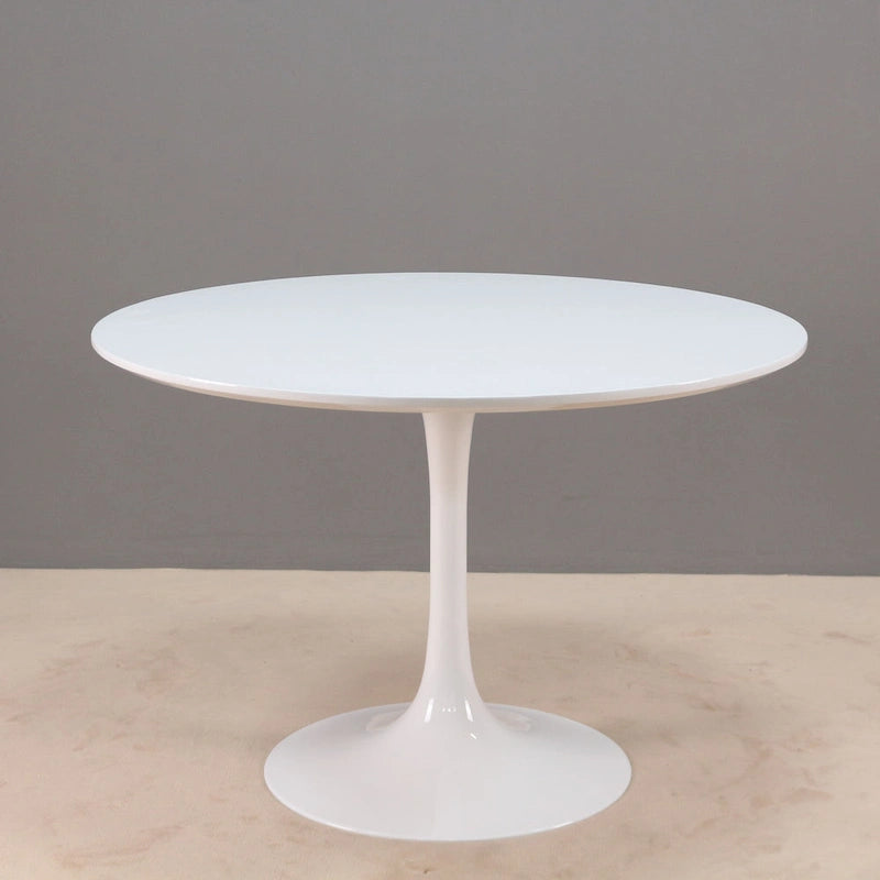 Tavolo da pranzo rotondo con piedistallo Kelty White